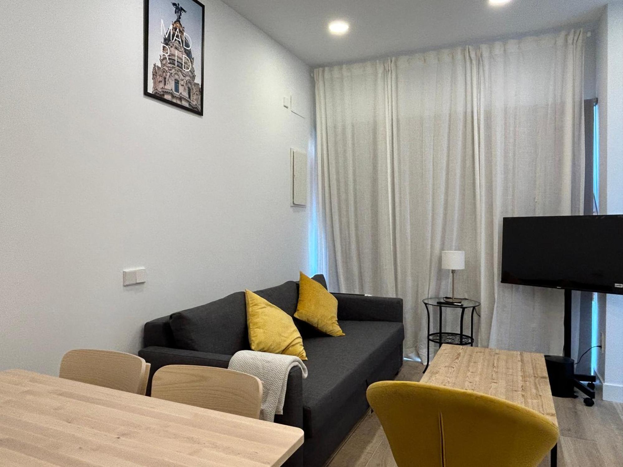 Azca-Bernabeu Apartments Madrid Room photo